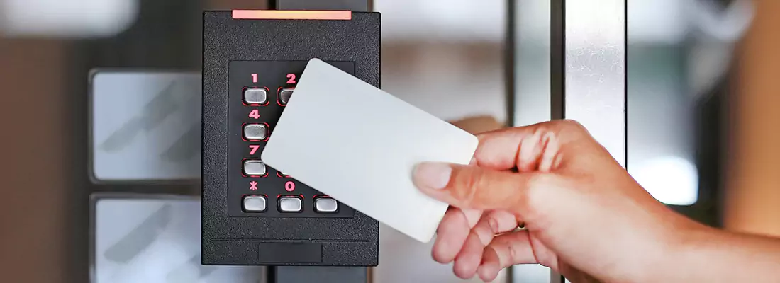 Benefits of Card Lock Readers for Properties in Tamiami, FL